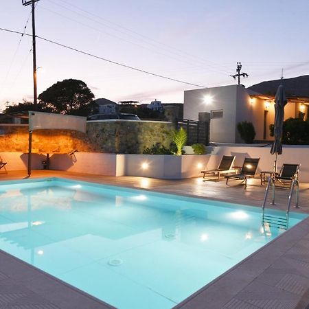 Flora'S Beach And Pool Villa In Syros Liaropa Екстер'єр фото