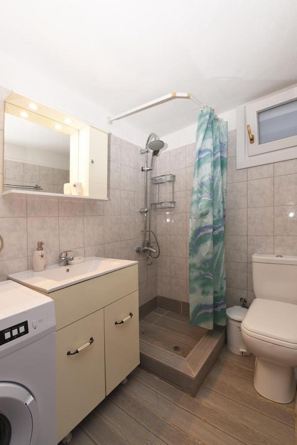 Flora'S Beach And Pool Villa In Syros Liaropa Екстер'єр фото